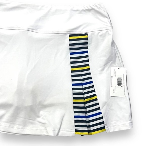 Bolle Athletic Skirt Shorts Women’s Large White High Performance Tennis Golf New - Picture 14 of 14